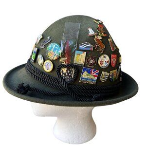 VTG Bavarian Wool Hat Oktoberfest Alpine Tyrolean Green German Travel Pins Small